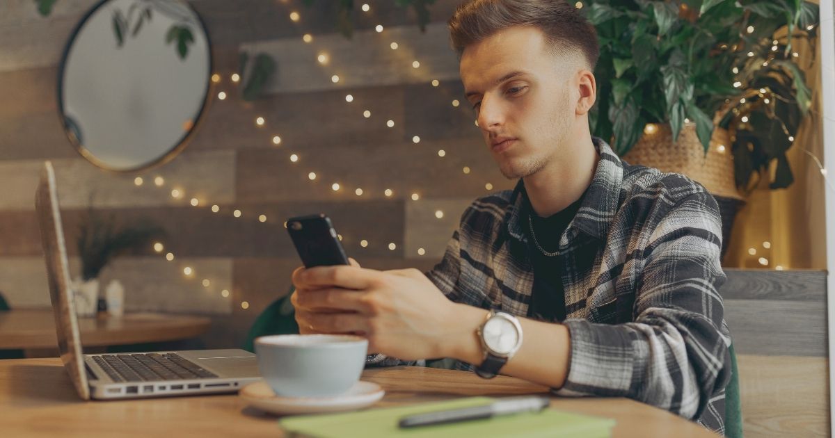 young digital nomad man working from anywhere