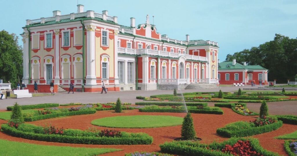 nice view of a garden in Tallinn