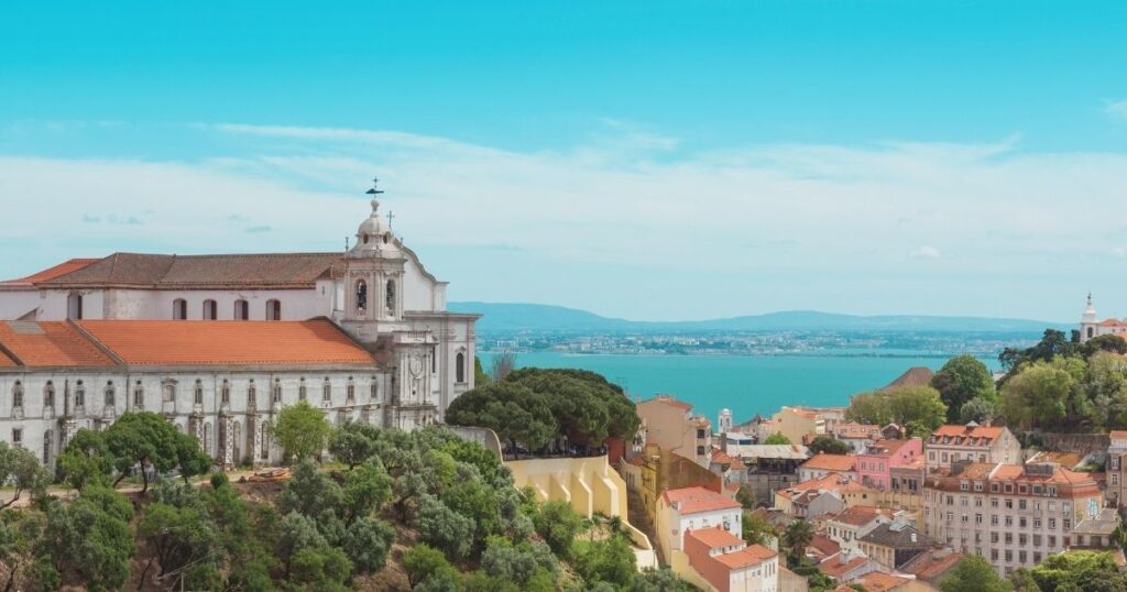 Mirador de Nossa Senhora do Monte en Lisboa