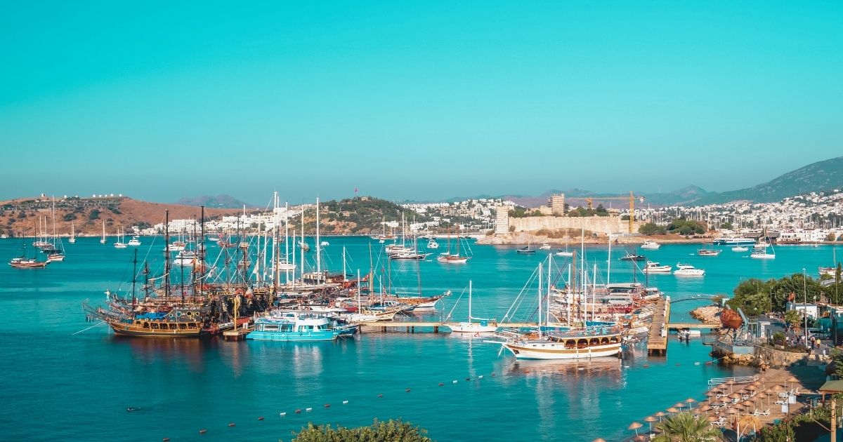 hermoso puerto en Turquia