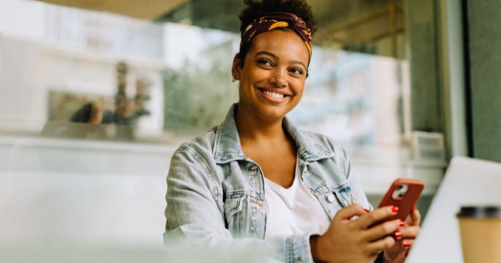 Socialize with other digital nomads wherever you go