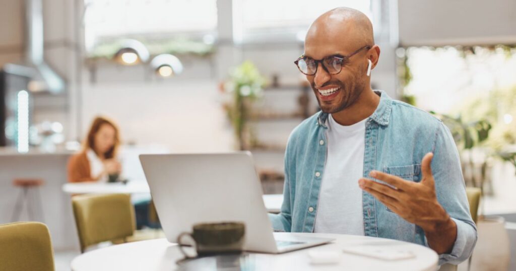 man learning about the taxes for a digital nomad in Germany