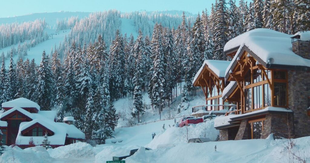 make the most of your travel insurance in Canada with tips