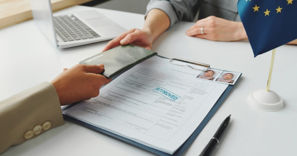financial requirements for the Mexican work visa
