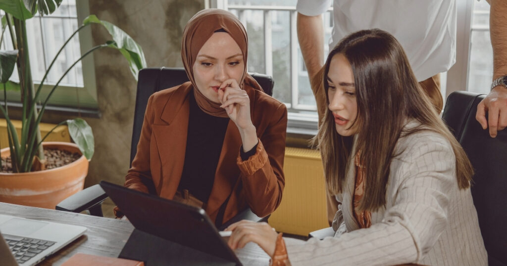 digital nomad women working in Turkey