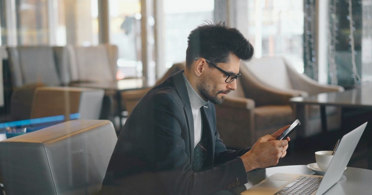man trying to discover why his esim doesn't work