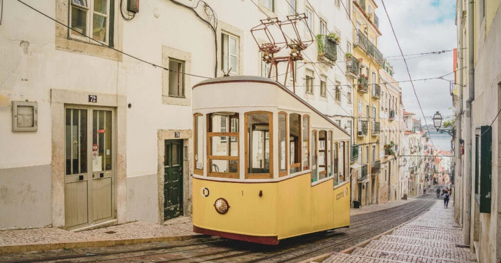 tram turistico en Lisboa