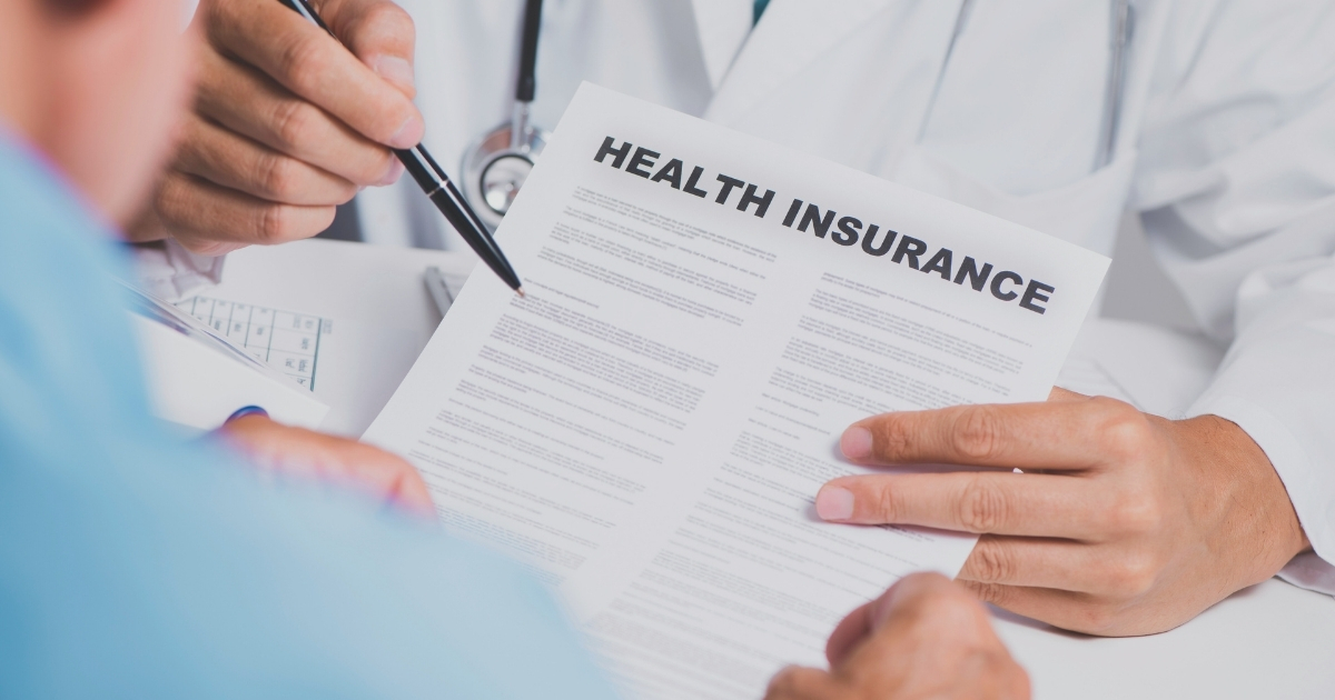 contrato de seguro medico en Canadá