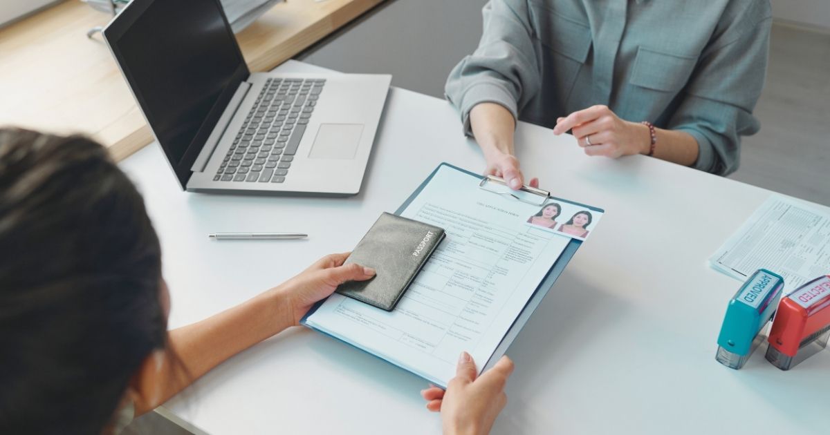 person getting the temporary resident visa in Mexico