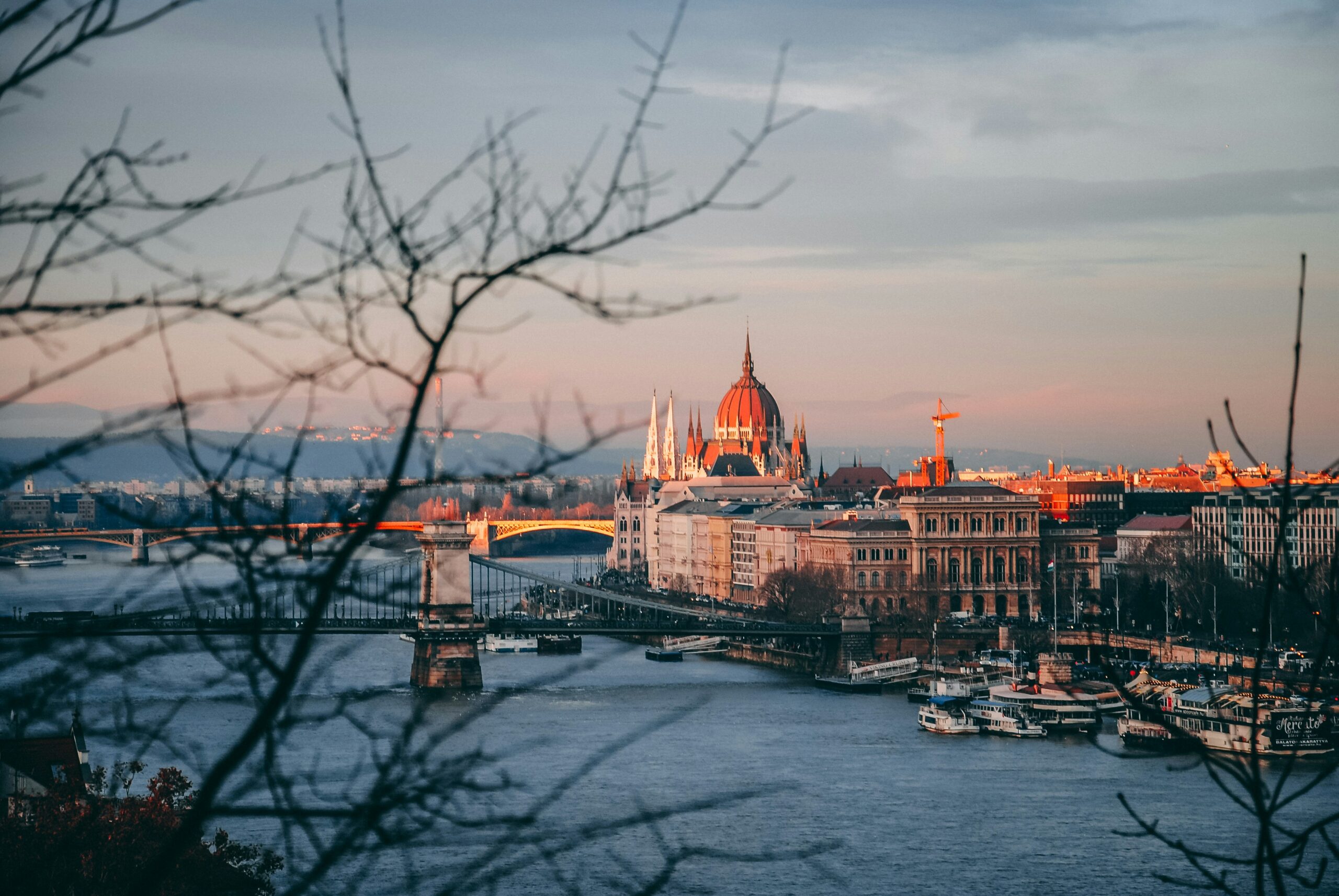 edificios-emblematicos-internet-budapest