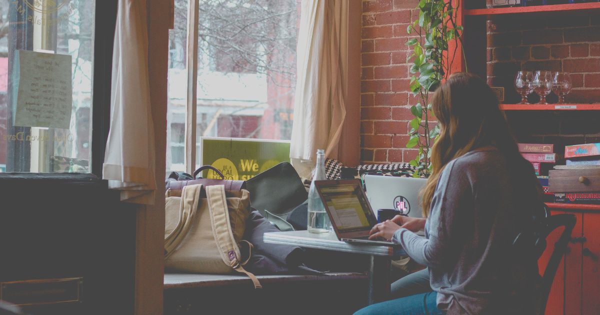 digital nomad woman living in a coliving in Spain
