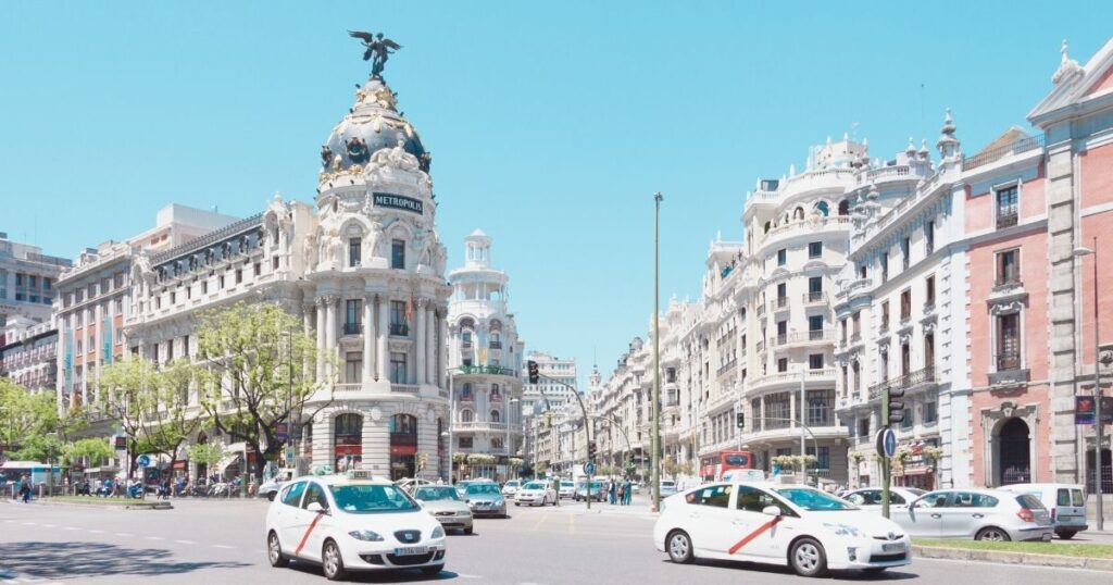 taking a taxi to get from Malaga to Marbella
