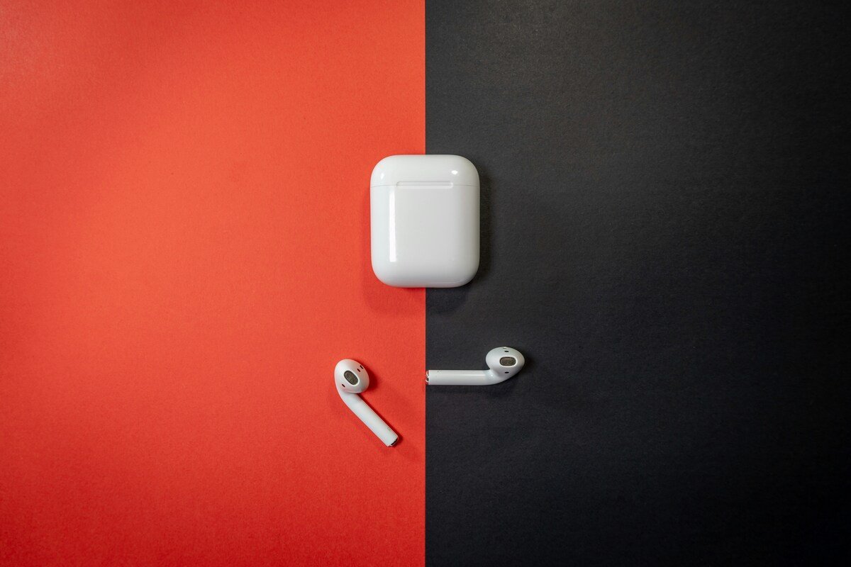 audifonos-contrapuestos-simcorner-vs-saily