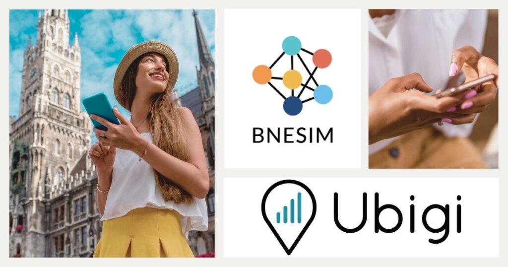 mujer sonriente usando esim en su celular