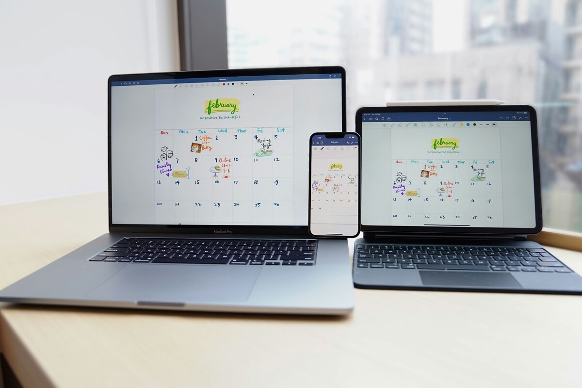 laptop-celular-simcorner-vs-airalo