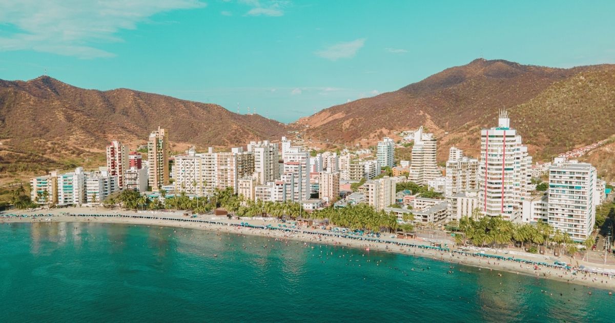hermosa playa en Colombia