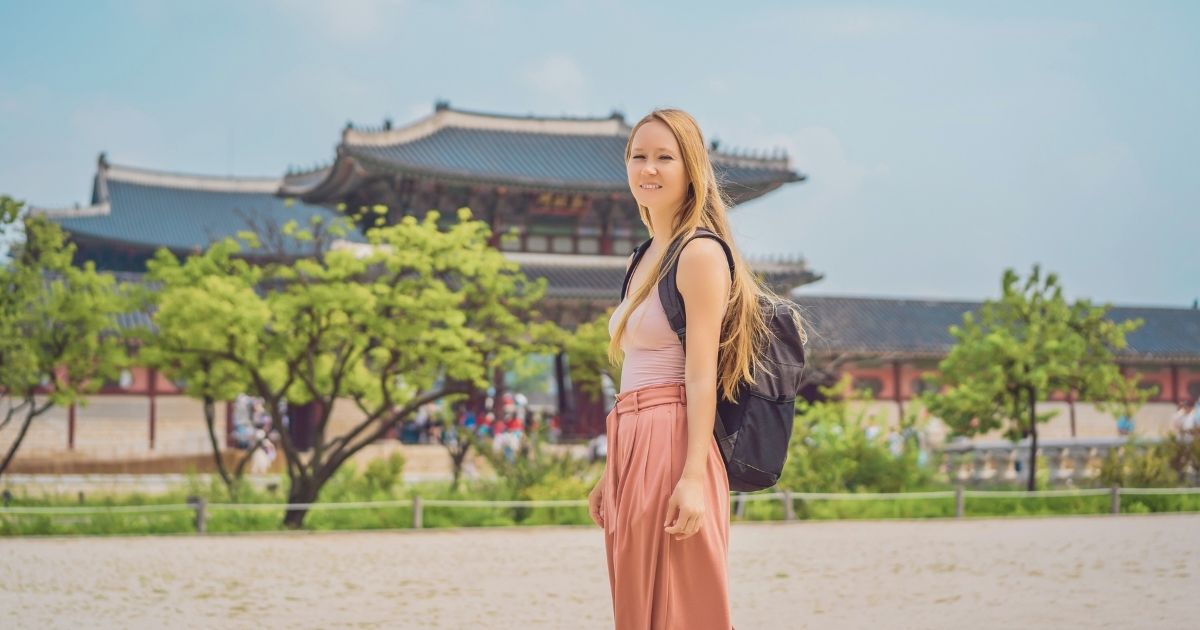 mujer joven en Corea del Sur
