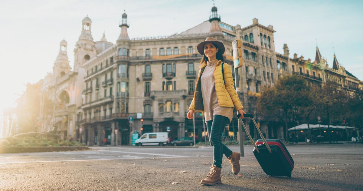 woman enjoying Barcelona