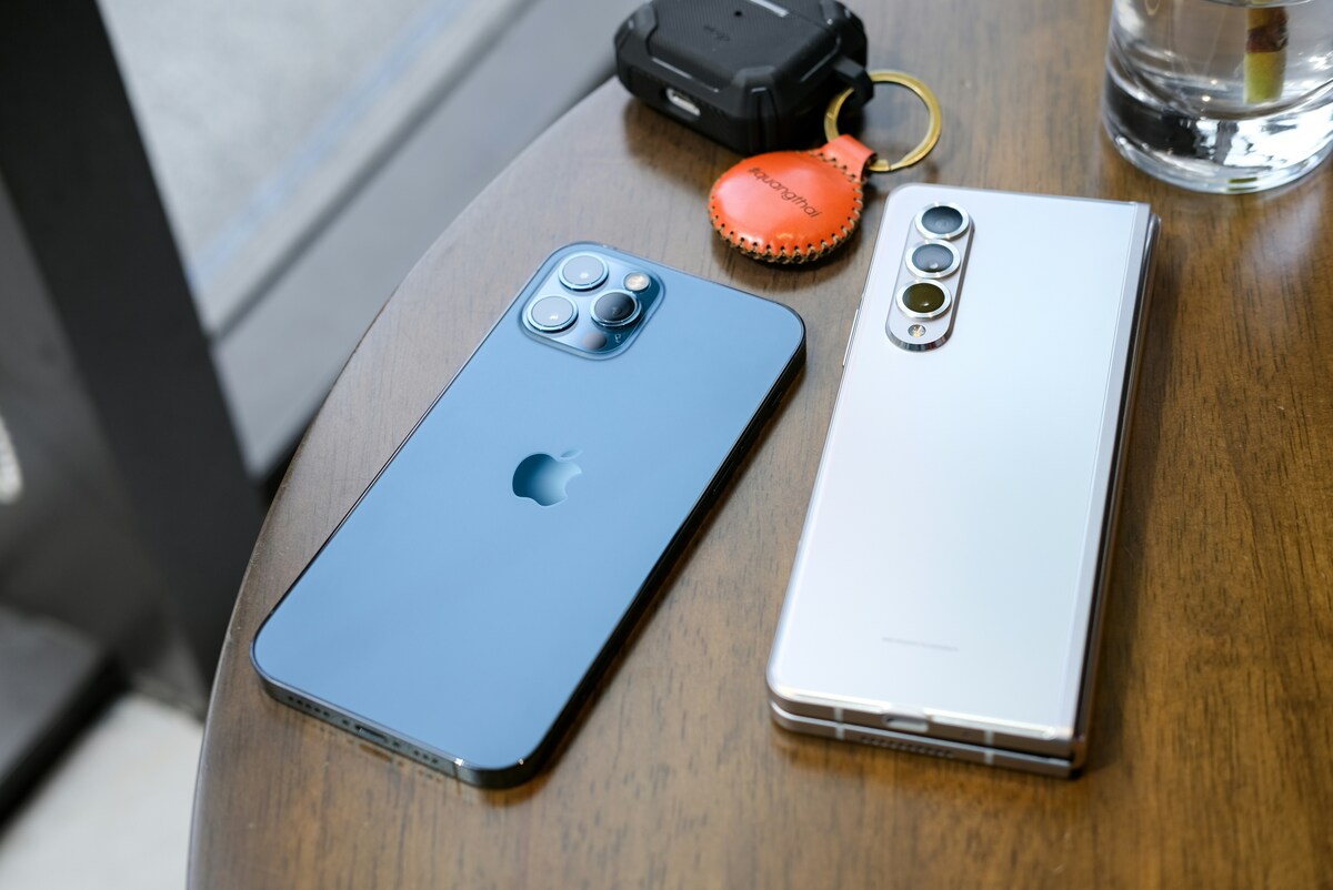 dos-celulares-instabridge-esim-vs-airalo