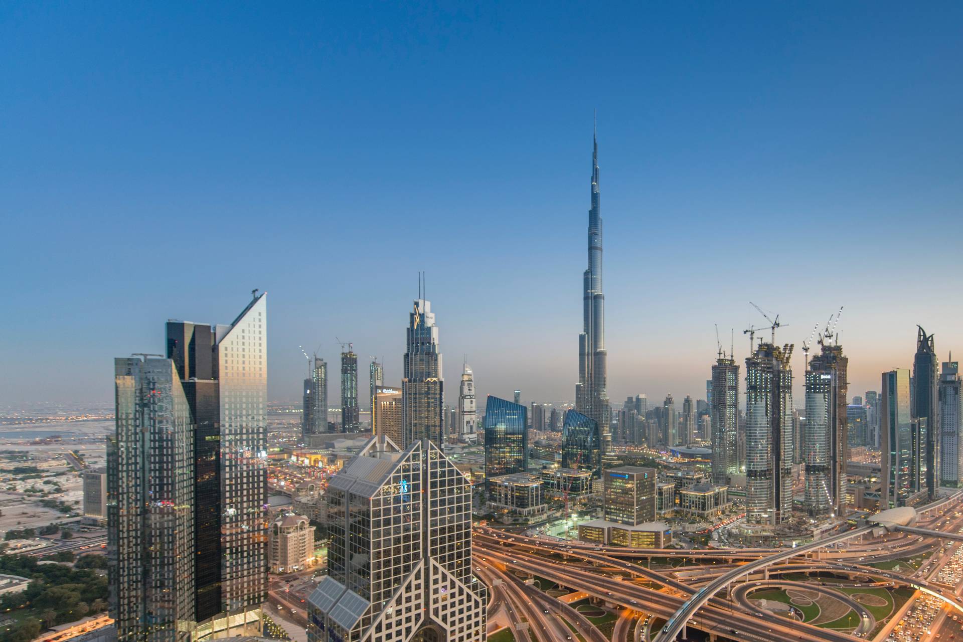 5 mejores eSIM para Emiratos Árabes Unidos