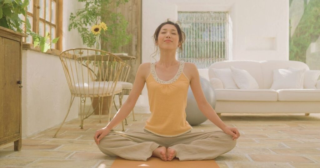 asian woman doing yoga classes in Bali