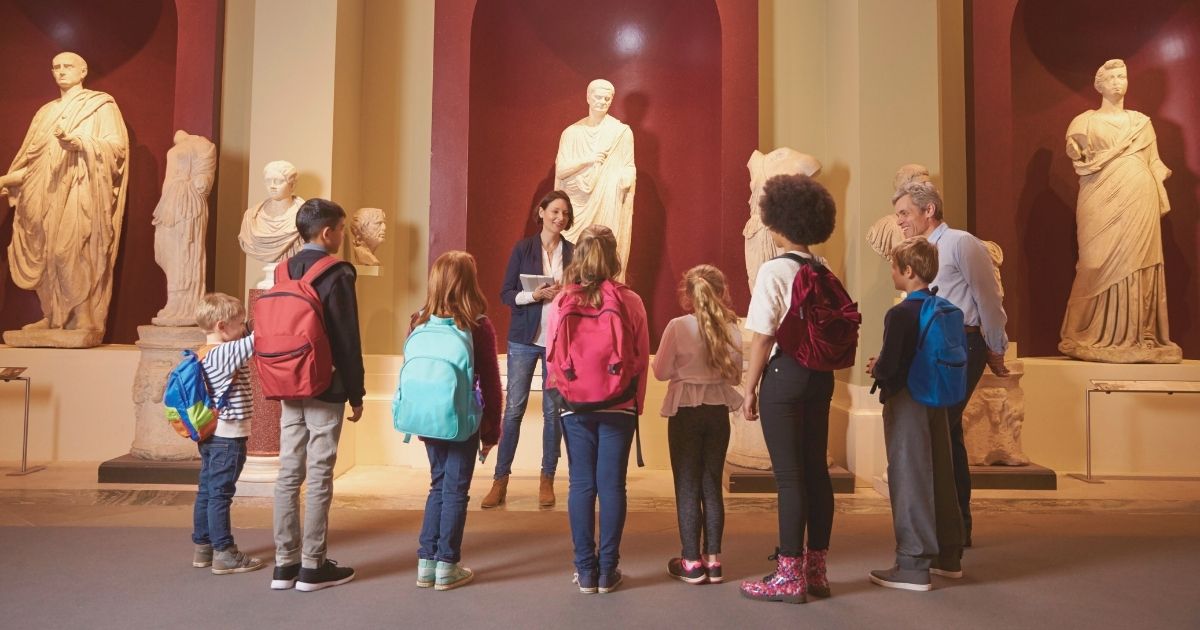 school trip with kids in Barcelona museum