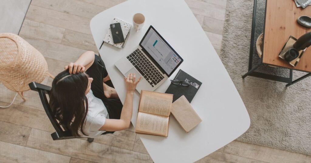 woman working from digital workspace in Malaga
