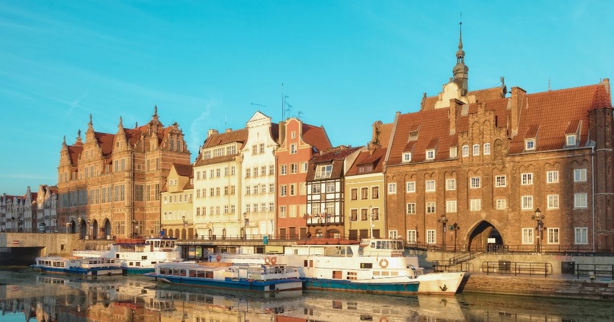 hermoso paisaje en ciudad en Polonia