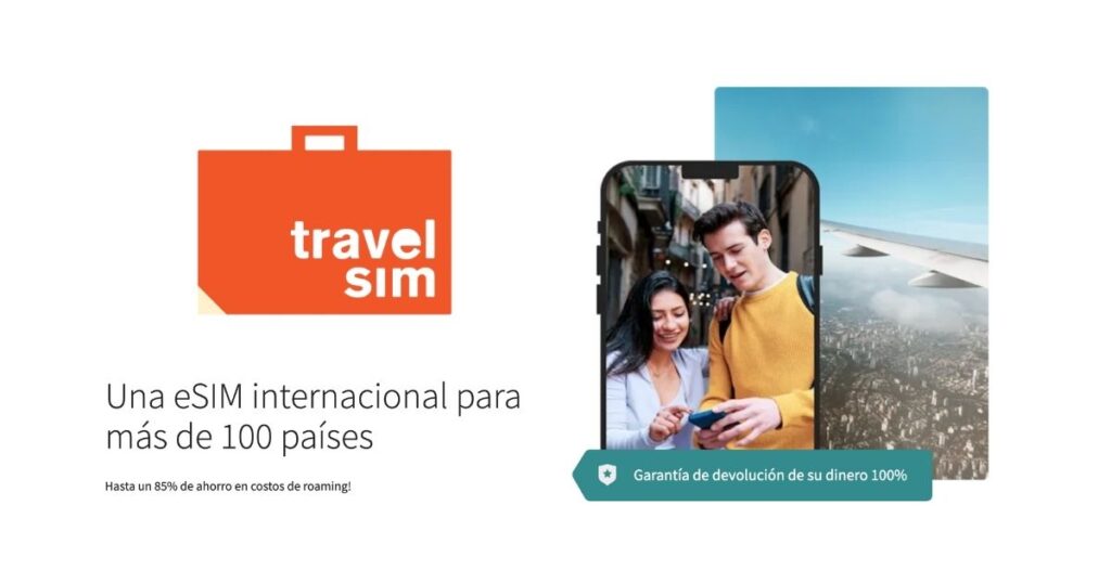 pareja explorando las caracteristicas de TravelSim esim