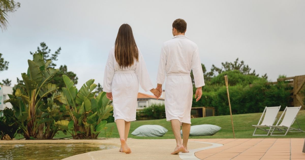 couple staying in a romantic hotel in Barcelona