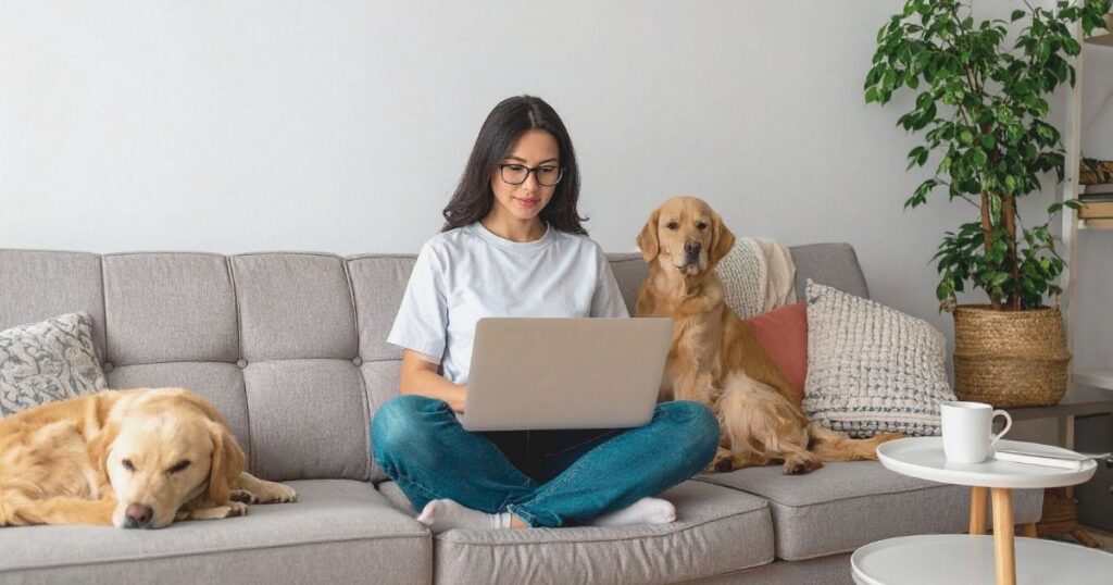 remote worker comparing costs of Nomad esim