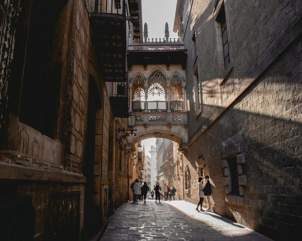 Calles del barrio gótico de Barcelona, uno de lo más icónicos