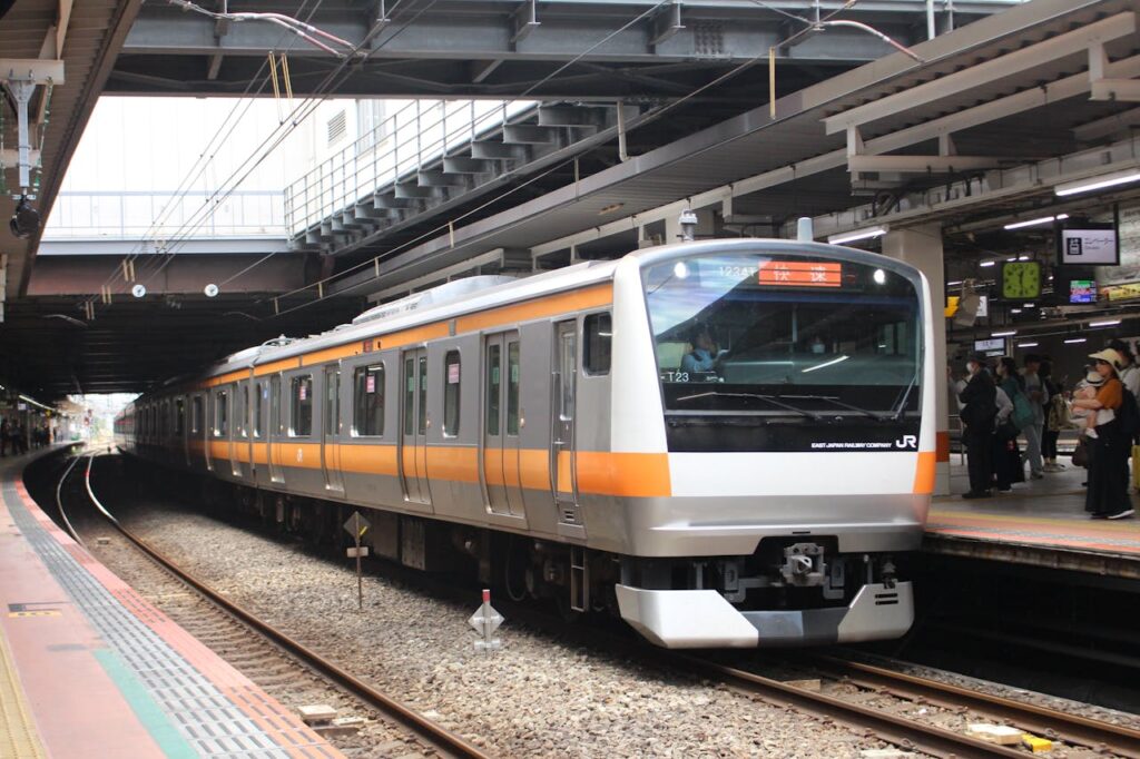 Asegurate de tener cercania al metro de Yakarta, uno de los mejores metros del mundo.