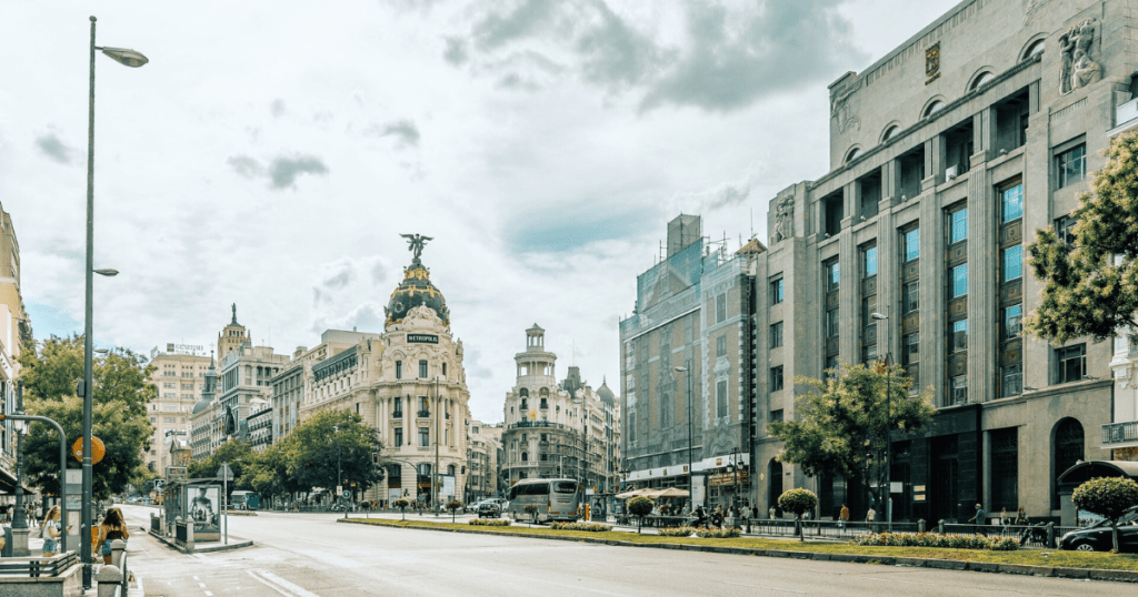 Explore the best colivings in Spain to work